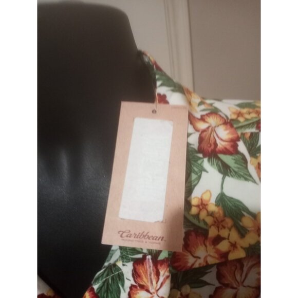 Roundtree Yorke Caribbean Short-Sleeve XL Multicolor Floral Paradise Shirt NWT - Picture 3 of 13